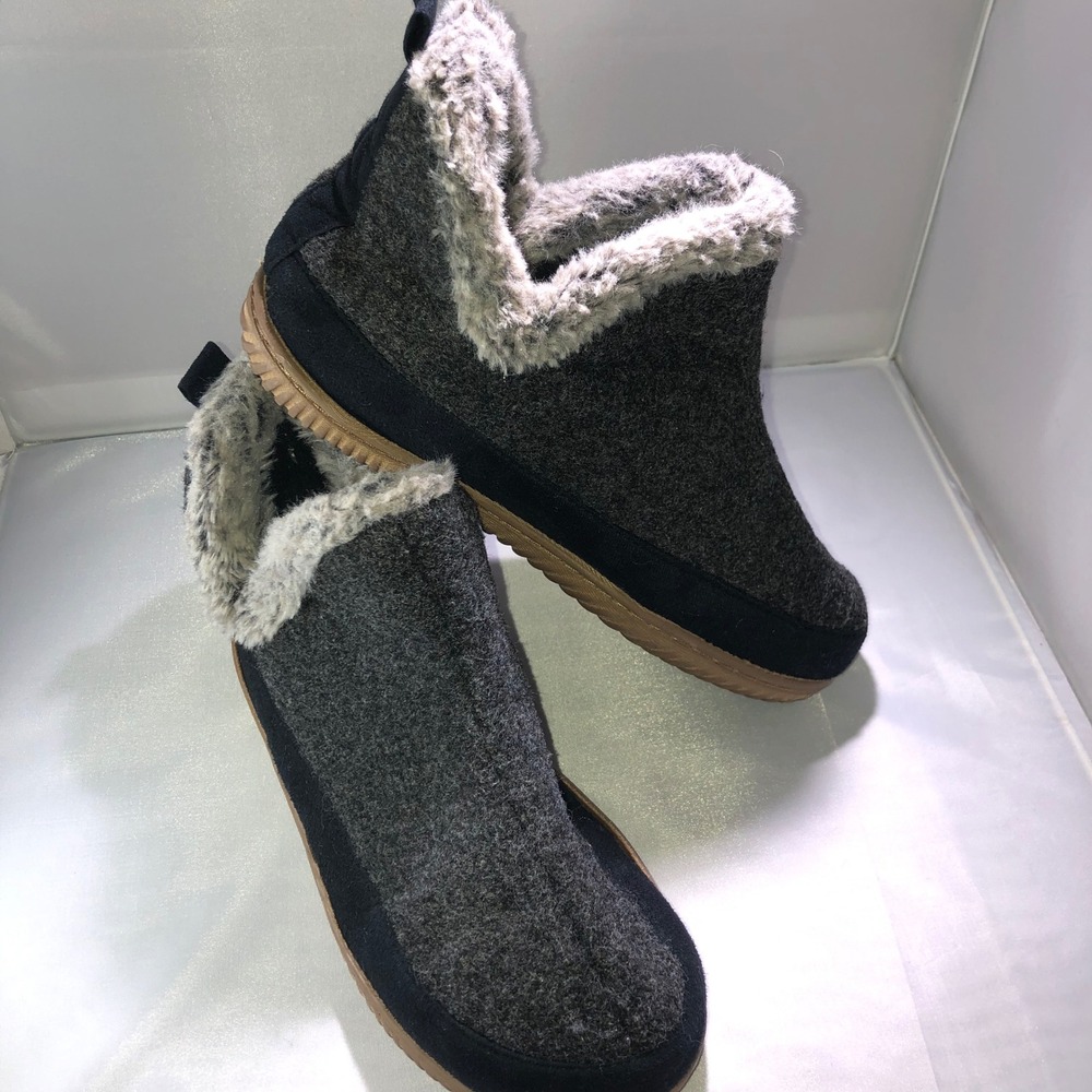 Dluxe by Dearfoams Gray Felt Faux Fur Bootie Slippers Womens Small 5-6
